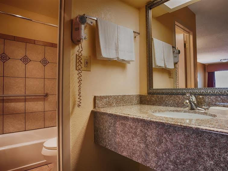 Best Western Coleman Inn 외부 사진